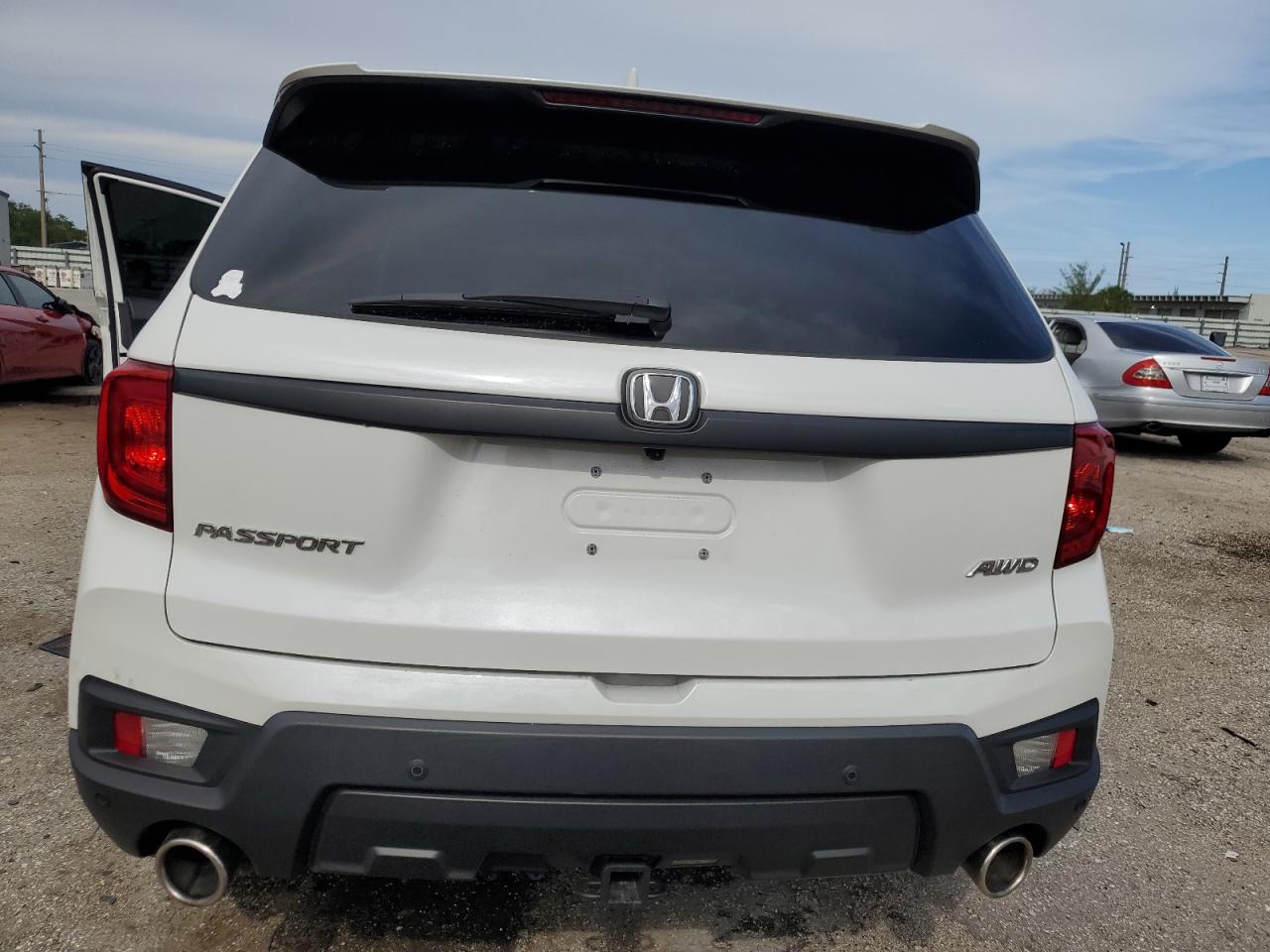 2023 HONDA PASSPORT EXL VIN:5FNYF8H5XPB001801