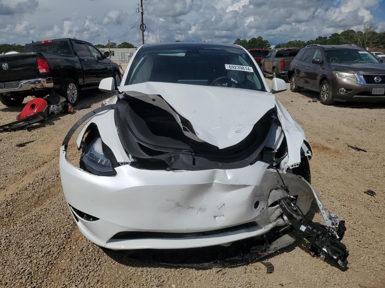 2023 TESLA MODEL Y  VIN:7SAYGDEE4PA069456
