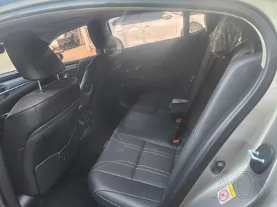 2019 Lexus ES 300 VIN: