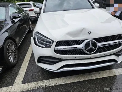 2022 Mercedes-Benz GLC 300 VIN: