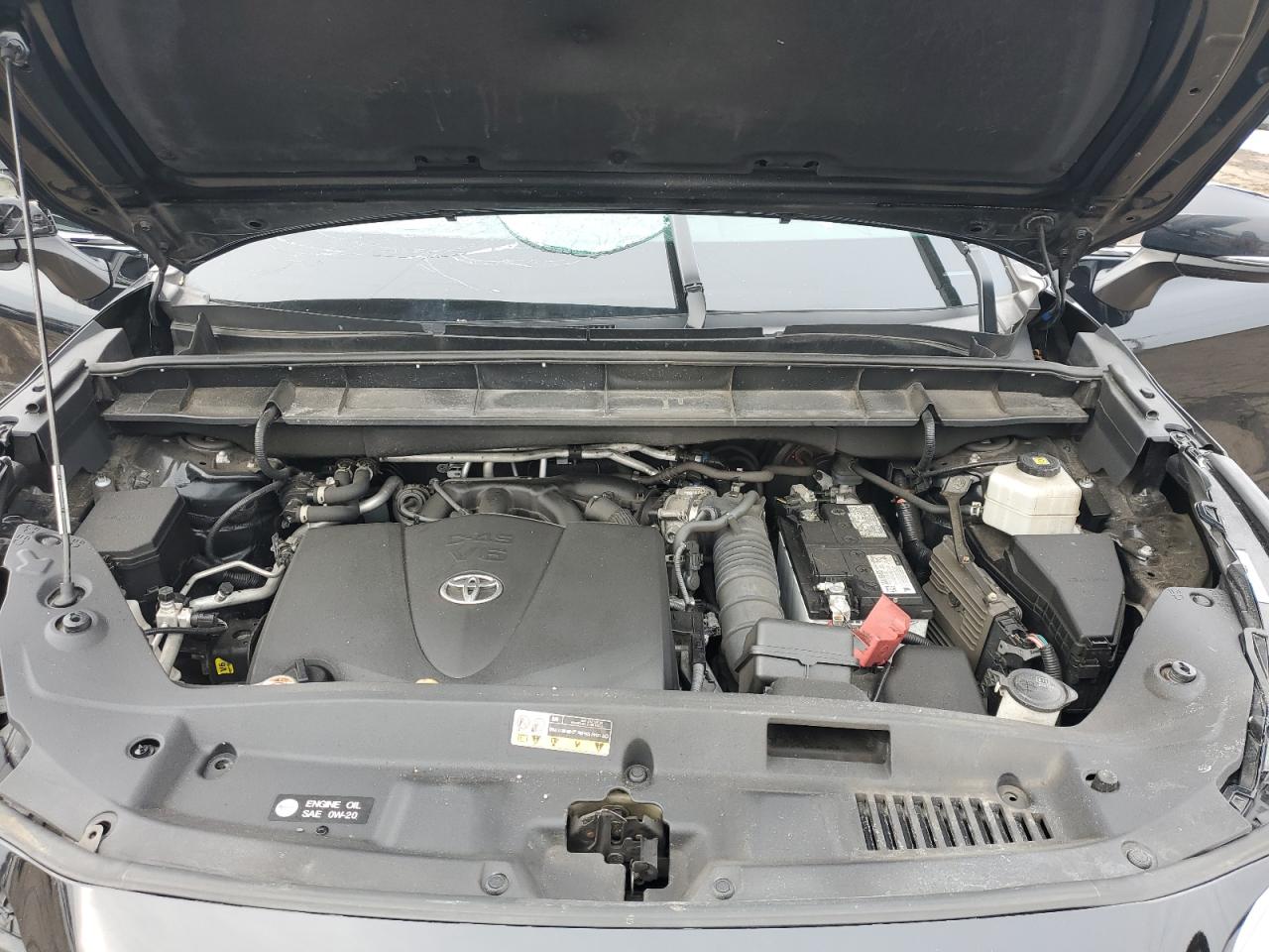 2022 TOYOTA HIGHLANDER XLE VIN:5TDHZRBH3NS255746