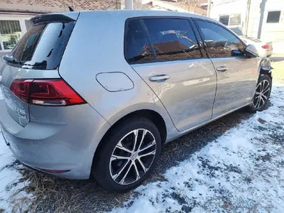 2015 Volkswagen Golf VIN: