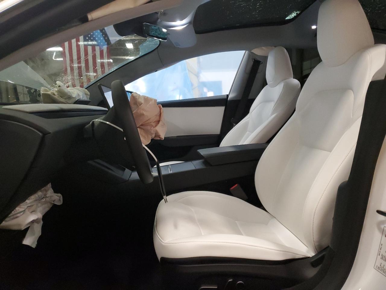 2024 TESLA MODEL 3  VIN:5YJ3E1EB8RF827712