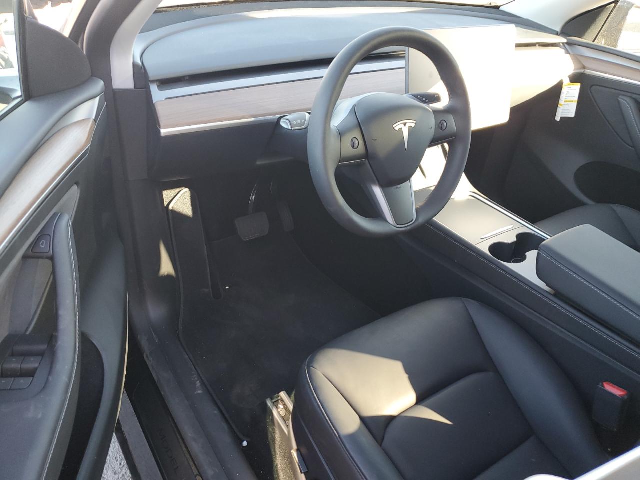 2024 TESLA MODEL Y  VIN:7SAYGDED7RF162890