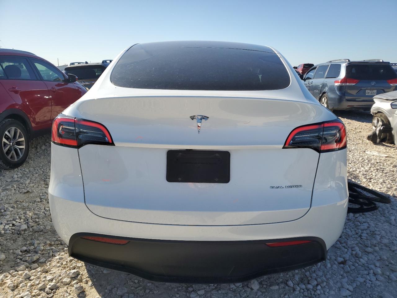 2023 TESLA MODEL Y  VIN:7SAYGDEE6PA147428