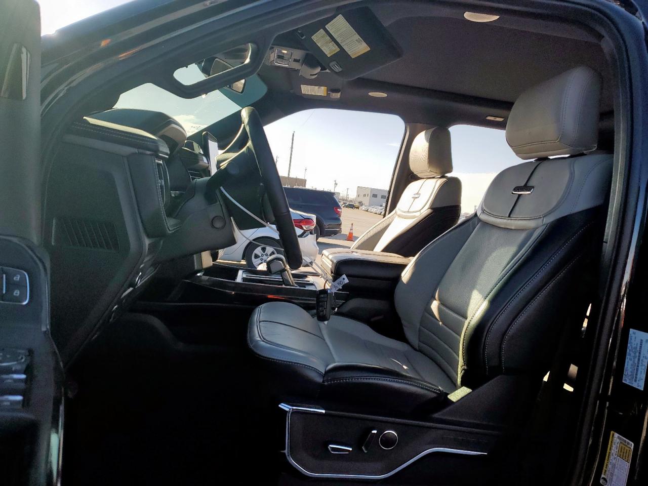 2023 FORD F150 LIGHTNING PRO VIN:1FT6W1EVXPWG12040