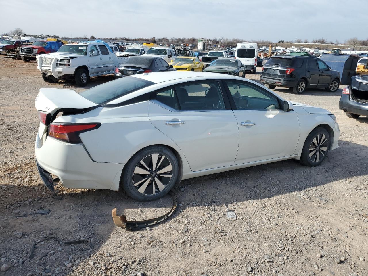 2022 NISSAN ALTIMA SV VIN:1N4BL4DV3NN342197