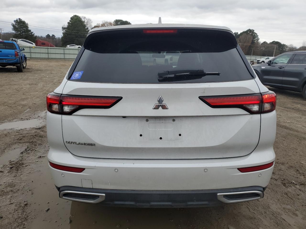 2022 MITSUBISHI OUTLANDER ES VIN:JA4J3TA84NZ033355