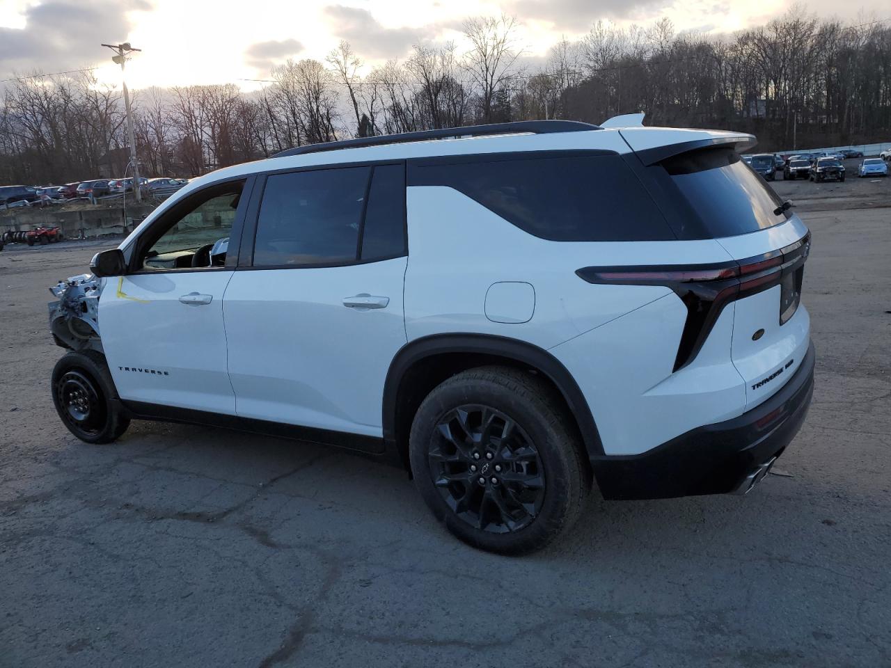 2024 CHEVROLET TRAVERSE LT VIN:1GNEVGKS9RJ213378