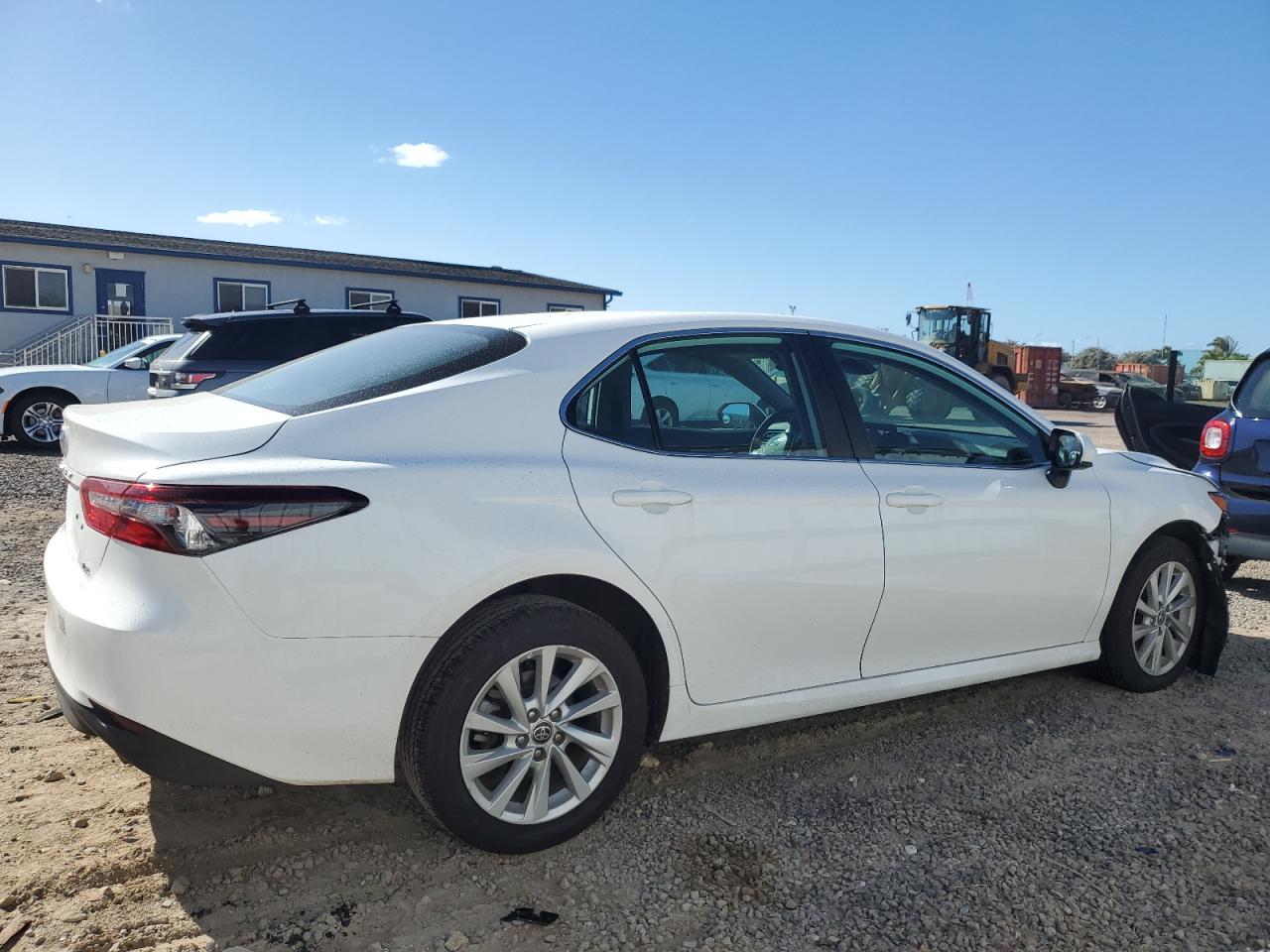 2022 TOYOTA CAMRY LE VIN:4T1C11AK4NU639378