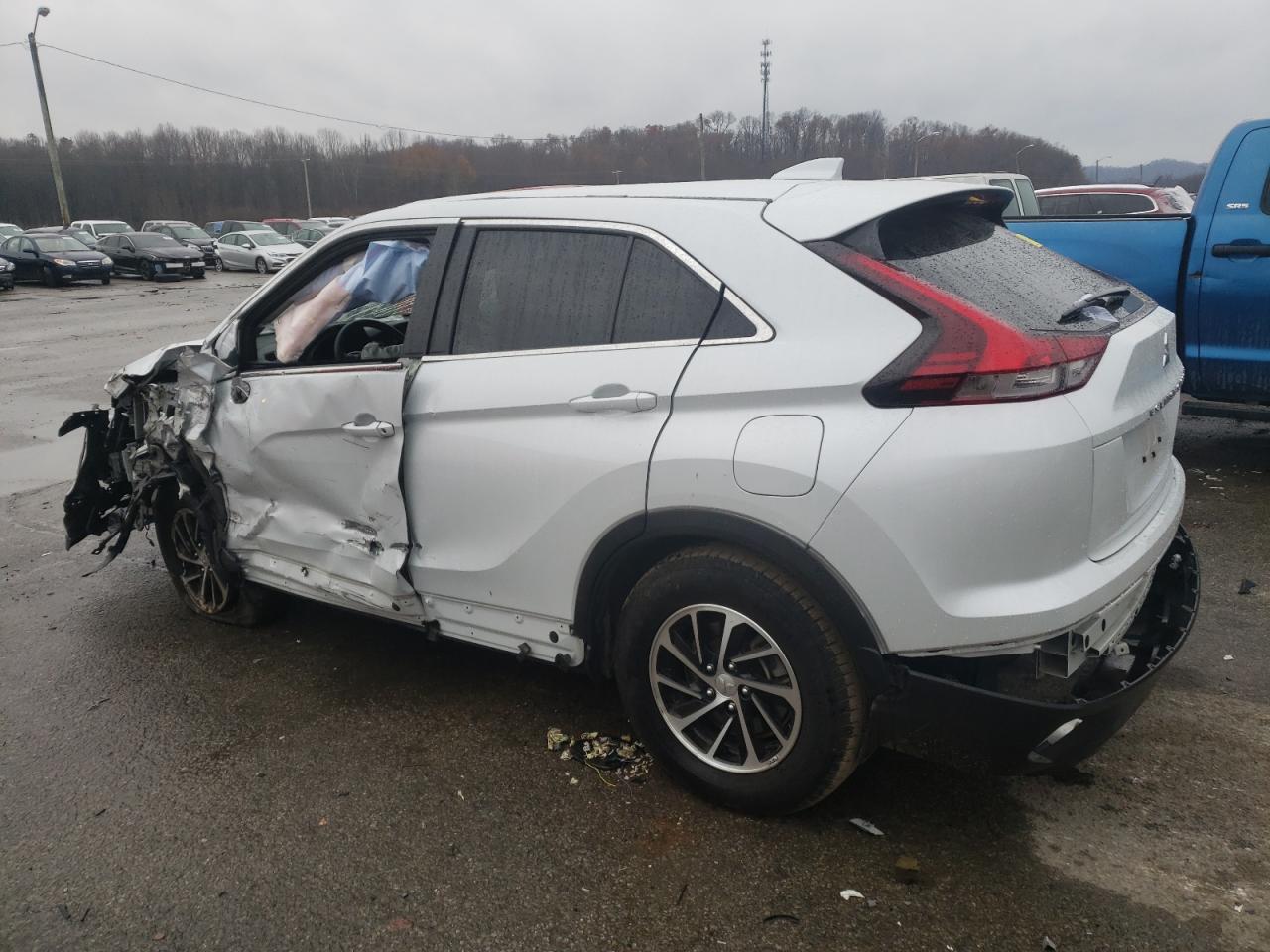 2023 MITSUBISHI ECLIPSE CROSS ES VIN:JA4ATUAA2PZ002682