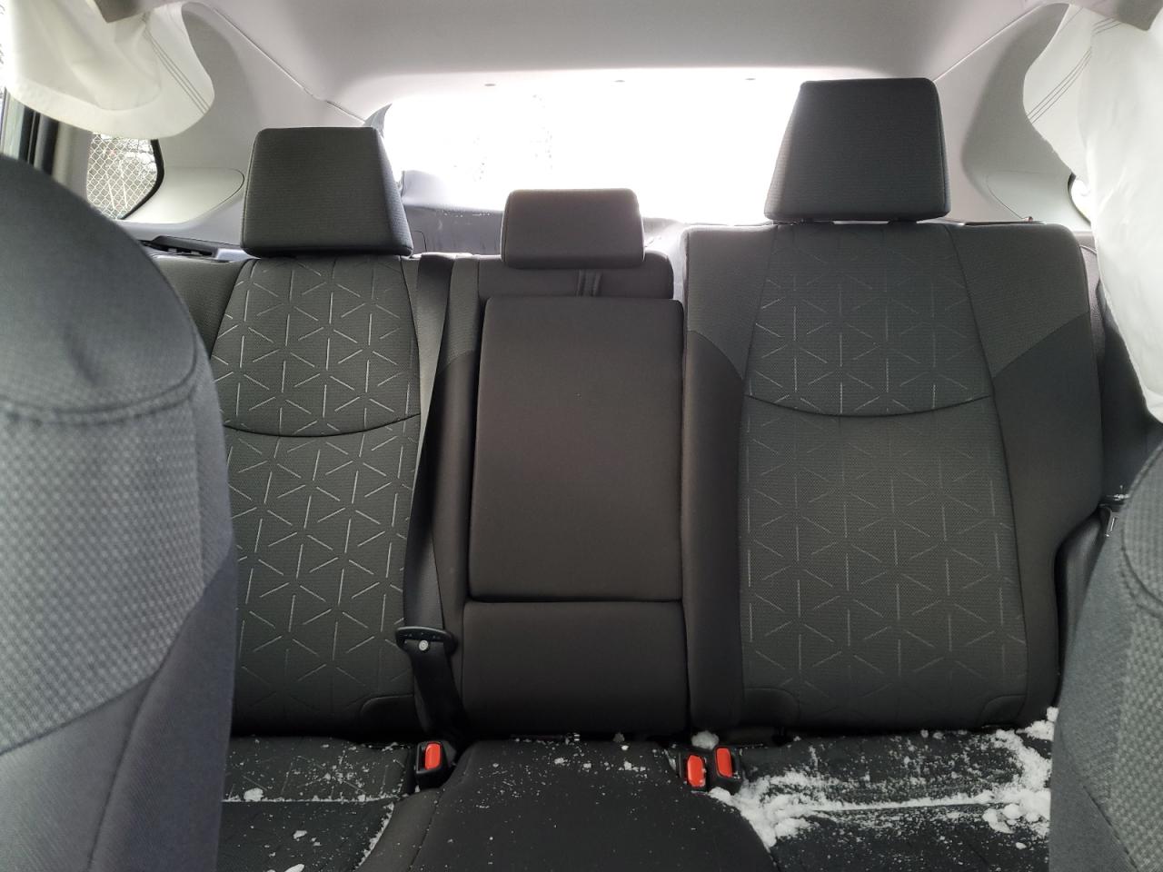 2022 TOYOTA RAV4 XLE VIN:2T3RWRFV3NW136641