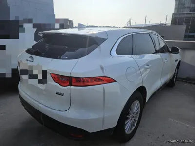 2018 Jaguar F-Pace VIN: