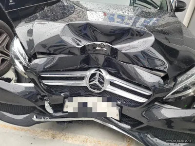 2016 Mercedes-Benz C 200 VIN: