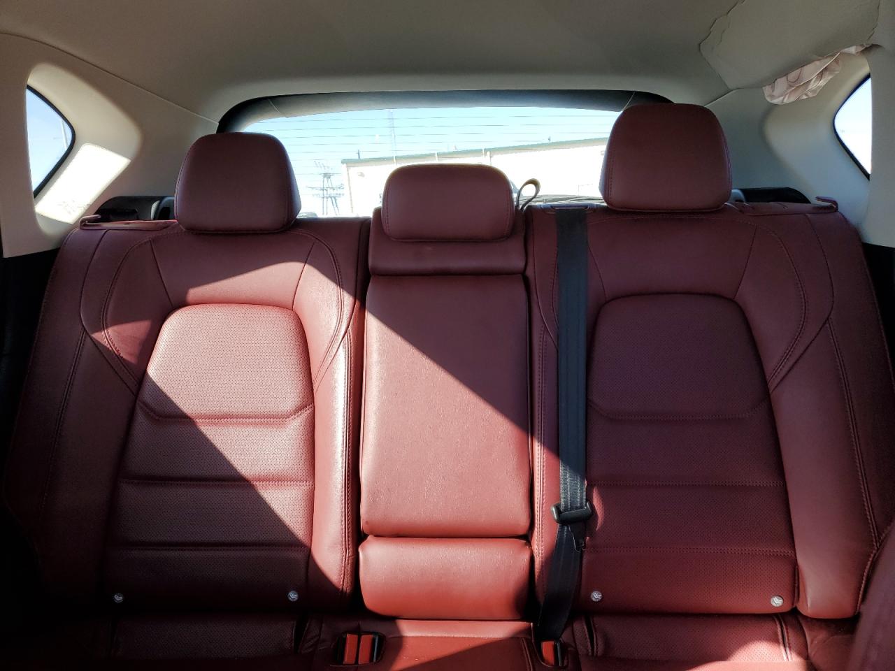 2022 MAZDA CX-5 PREFERRED VIN:JM3KFBCM1N0587809