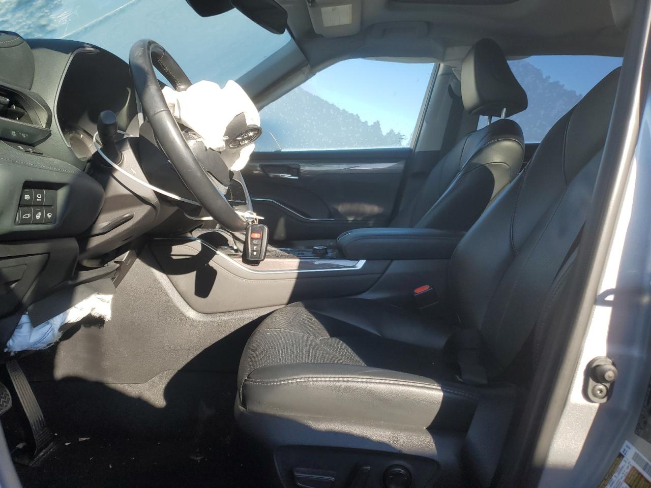 2022 TOYOTA HIGHLANDER LIMITED VIN:5TDDZRBH4NS188833