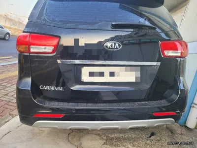2018 Kia Carnival VIN: