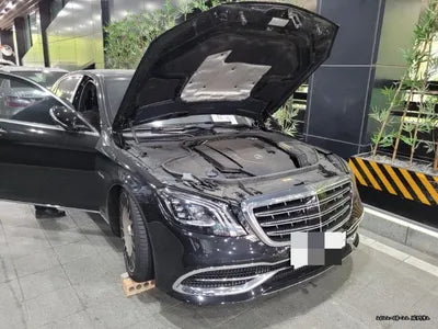 2017 Mercedes-Benz Maybach S 560 VIN: