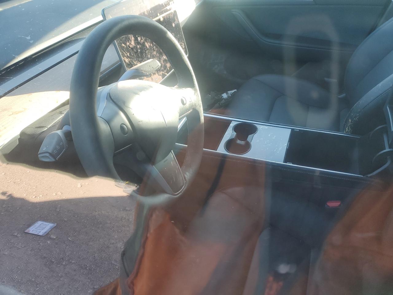 2024 TESLA MODEL Y  VIN:7SAYGDEE1RA260769