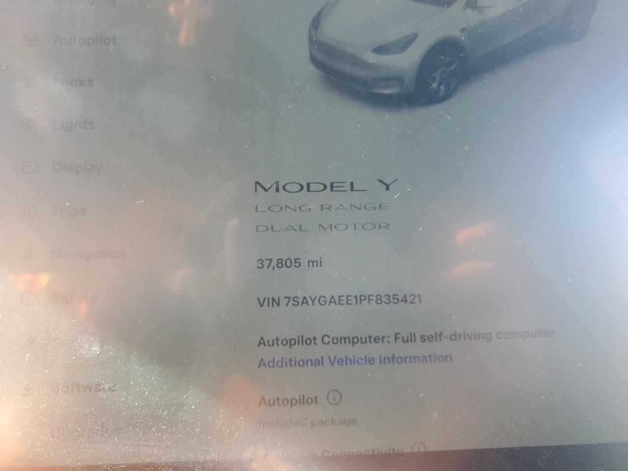 2023 TESLA MODEL Y  VIN:7SAYGAEE1PF835421