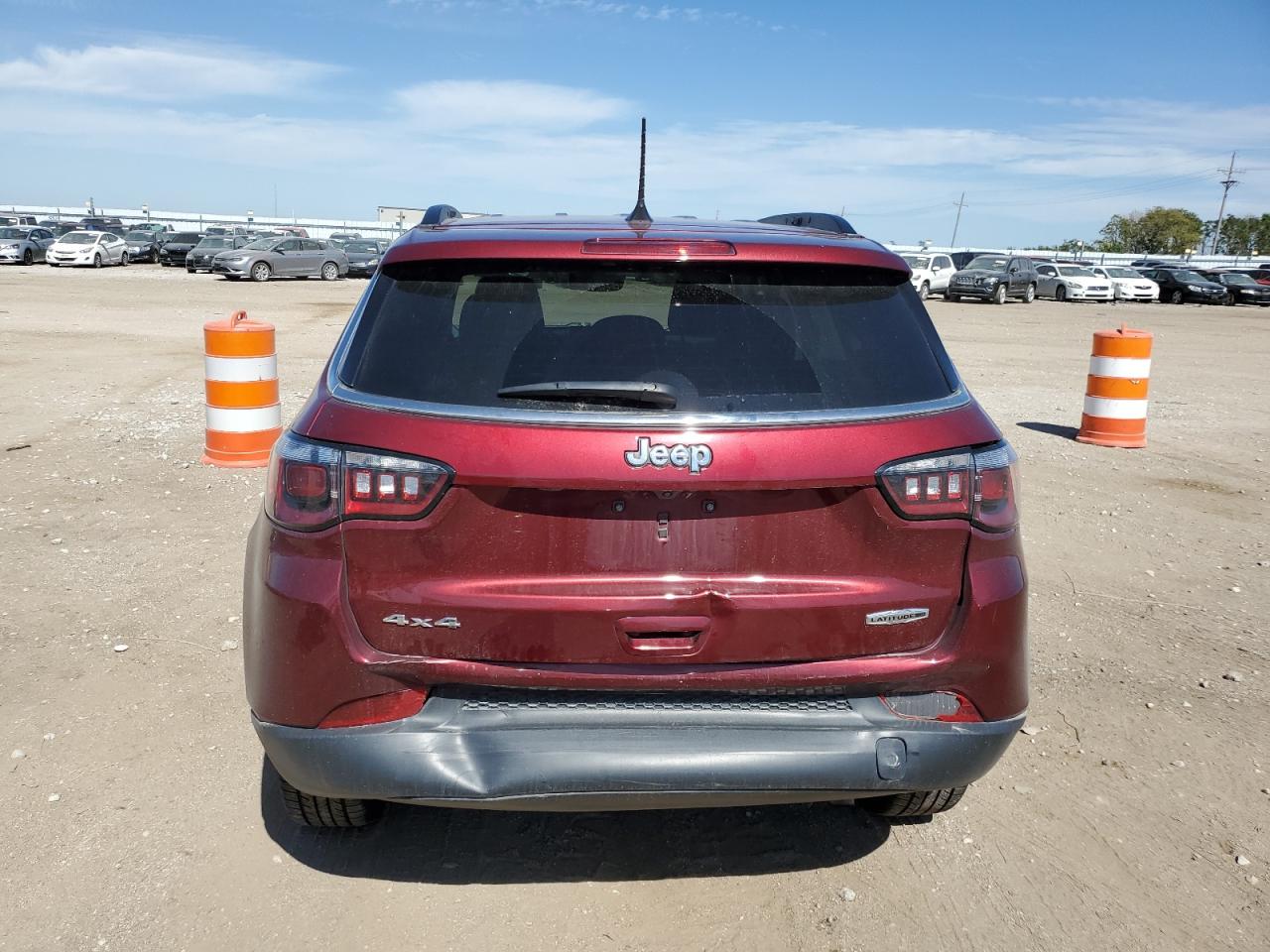 2022 JEEP COMPASS LATITUDE LUX VIN:3C4NJDFB6NT118017