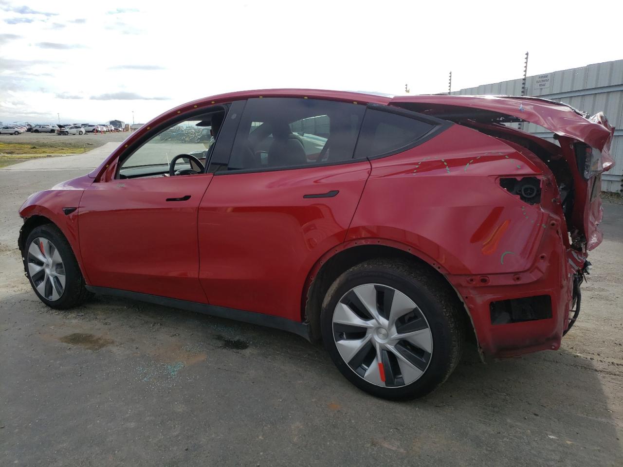 2022 TESLA MODEL Y  VIN:7SAYGDEE8NF562007