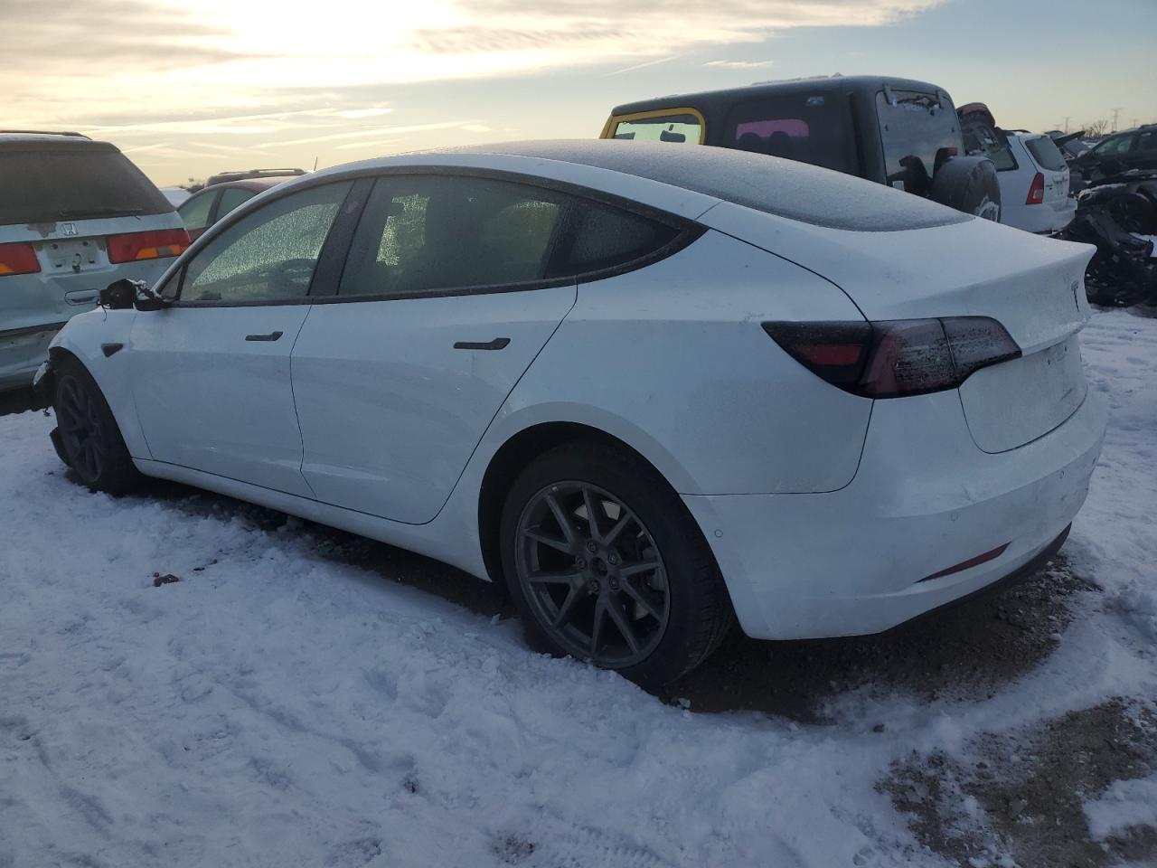 2022 TESLA MODEL 3  VIN:5YJ3E1EB4NF361819