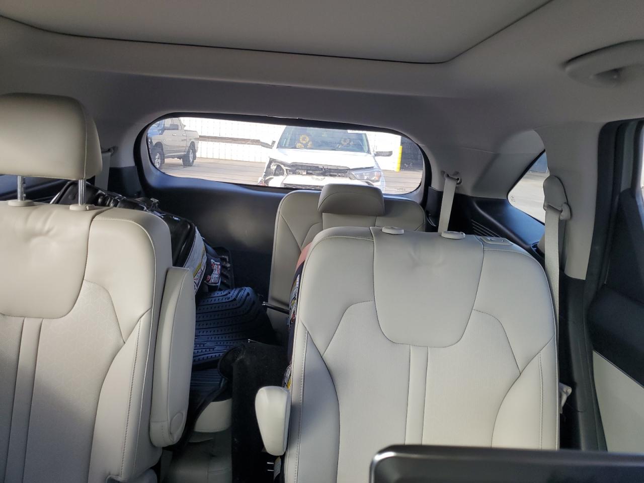 2022 KIA SORENTO EX VIN:5XYRHDLF0NG080621