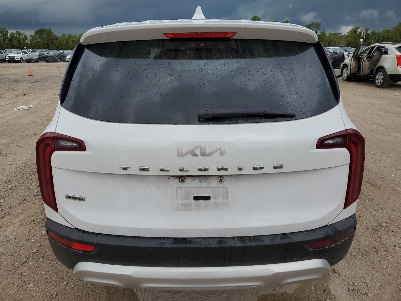 2022 KIA TELLURIDE LX VIN:5XYP2DHC8NG205226