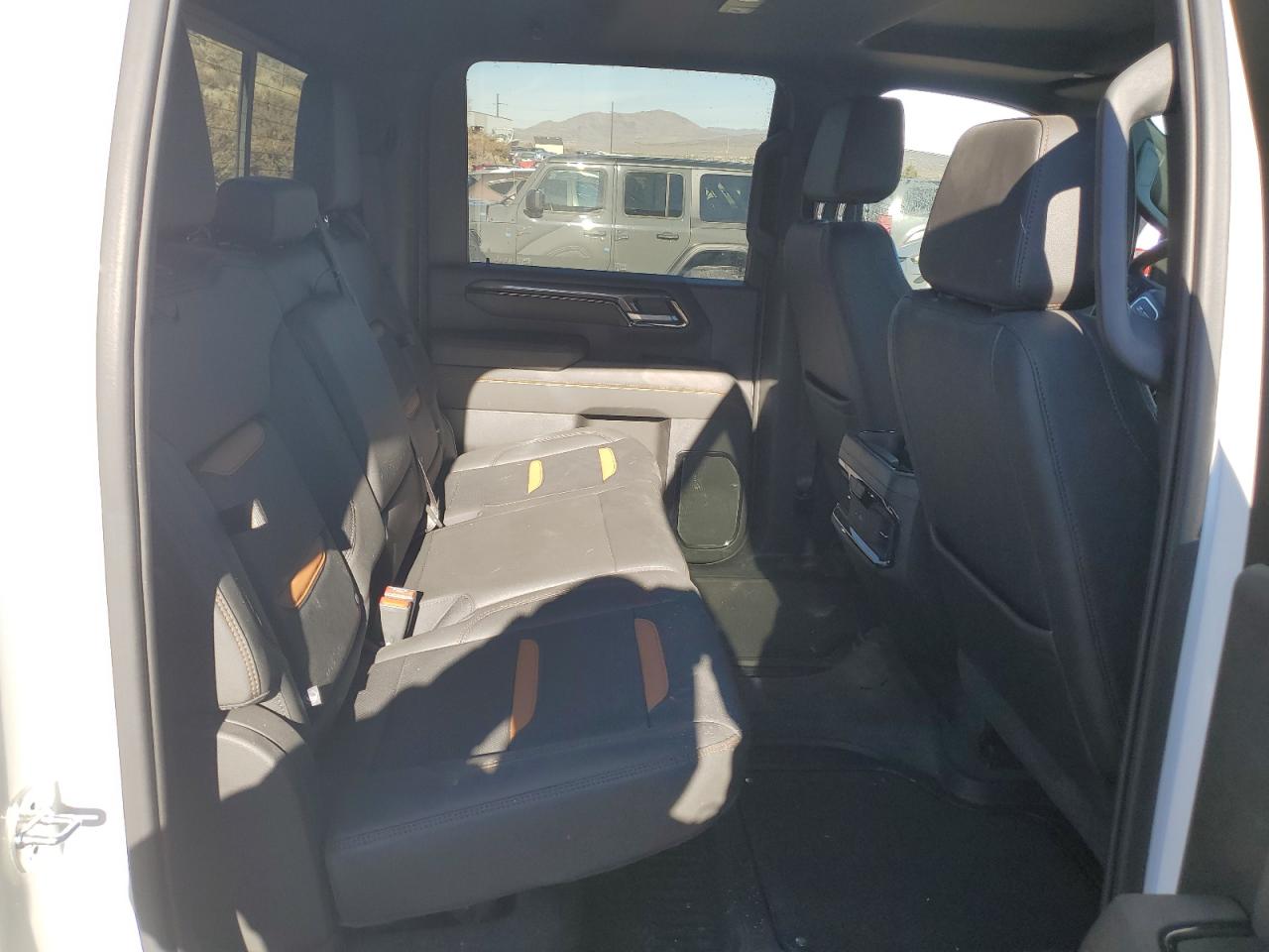 2024 GMC SIERRA K2500 AT4 VIN:1GT49PEY6RF124492