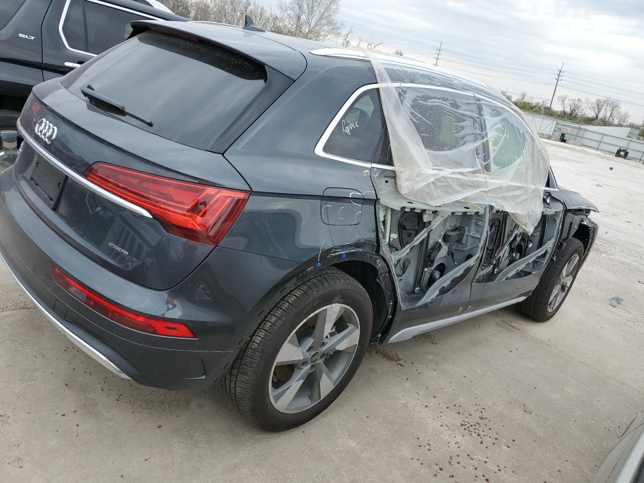 2024 AUDI Q5 PREMIUM 40 VIN:WA1ABAFY9R2015657