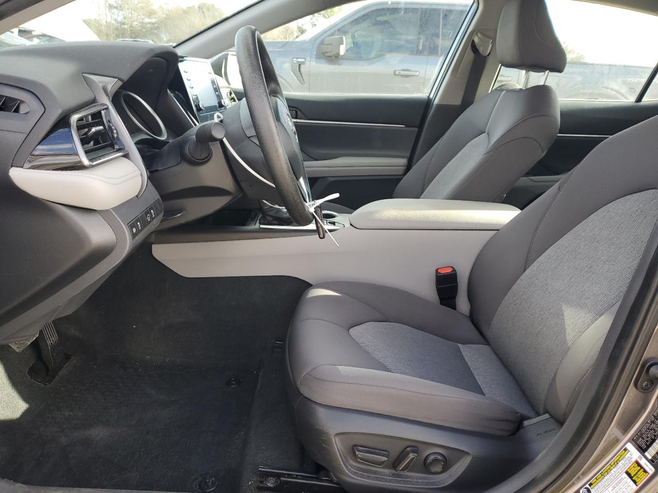 2022 TOYOTA CAMRY LE VIN:4T1C31AK0NU583823