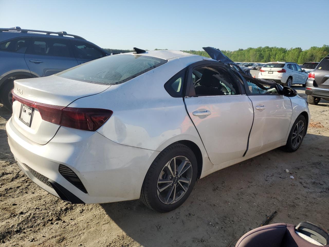 2022 KIA FORTE FE VIN:3KPF24AD6NE475969
