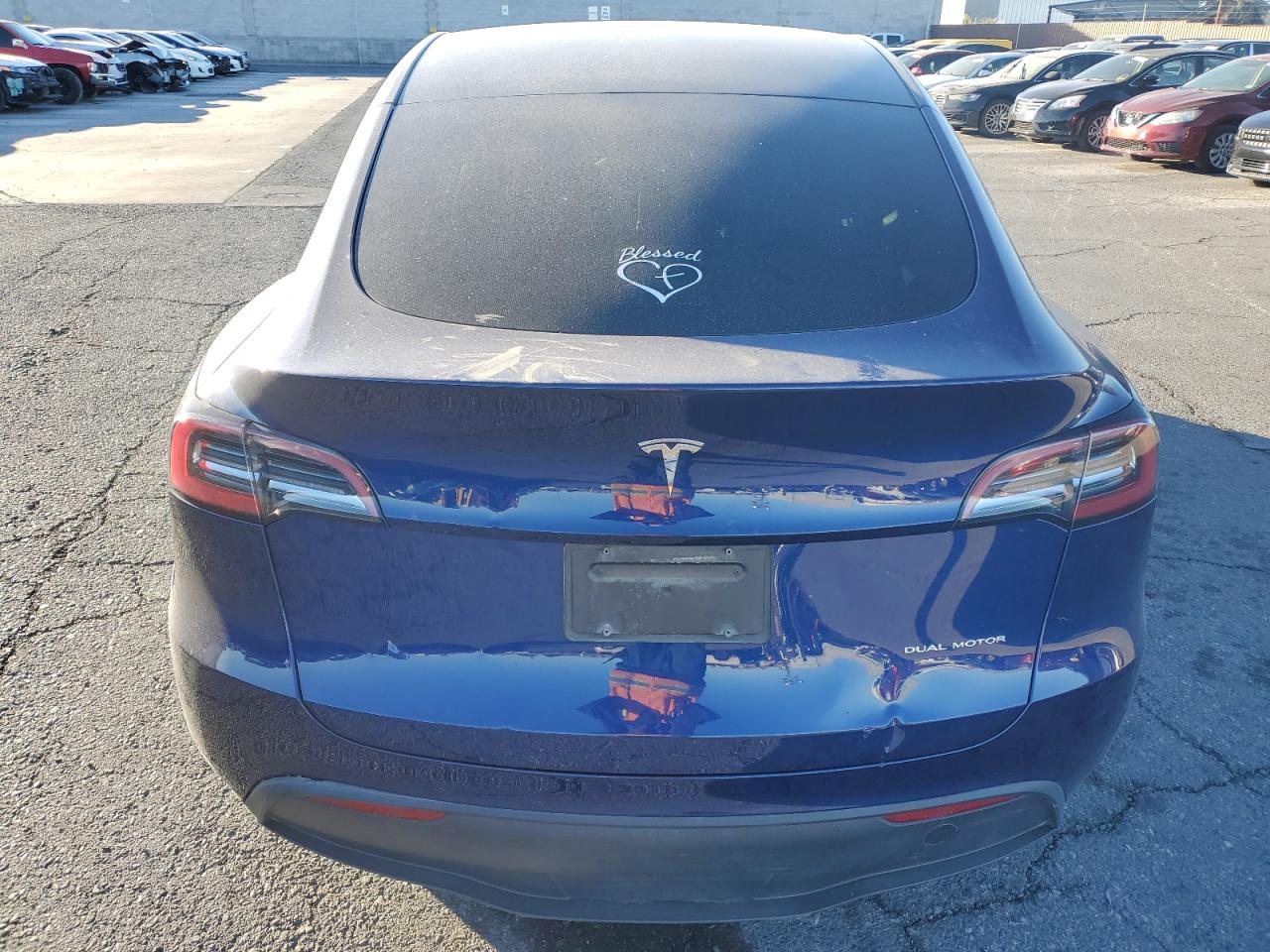 2023 TESLA MODEL Y  VIN:7SAYGDEE1PA127748