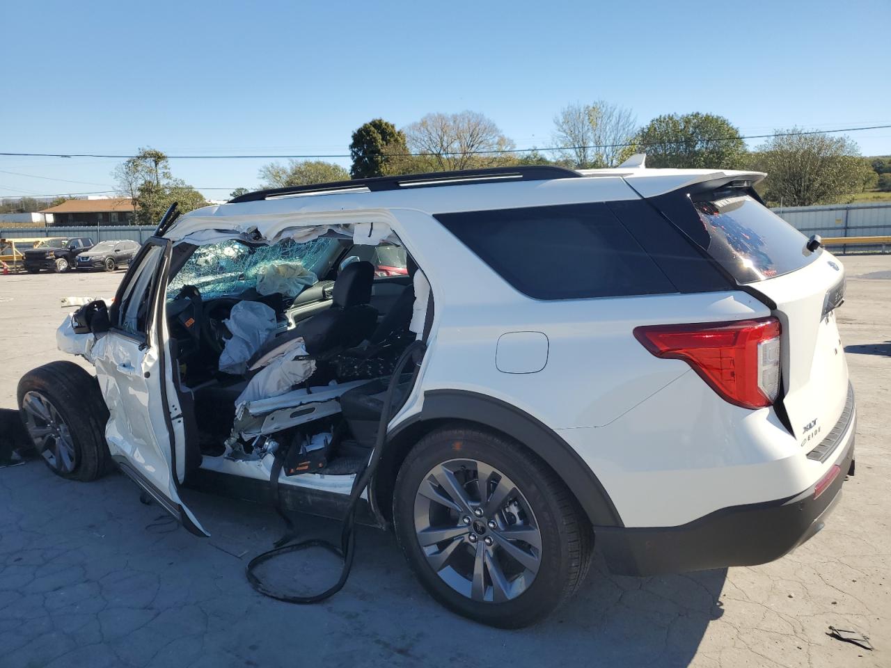 2024 FORD EXPLORER XLT VIN:1FMSK8DH1RGA39553