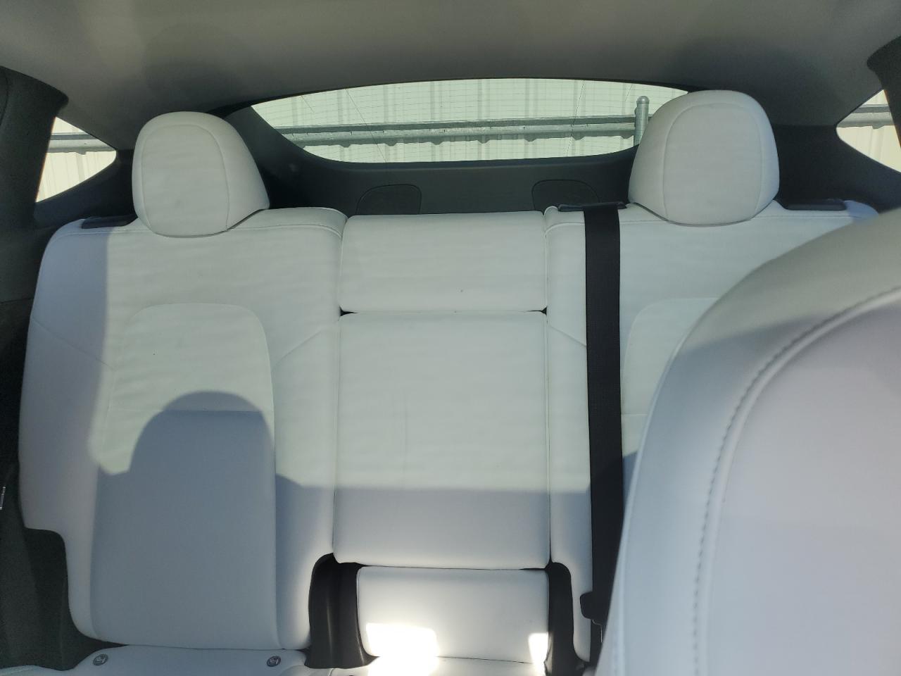 2023 TESLA MODEL Y  VIN:7SAYGDEE7PA192376