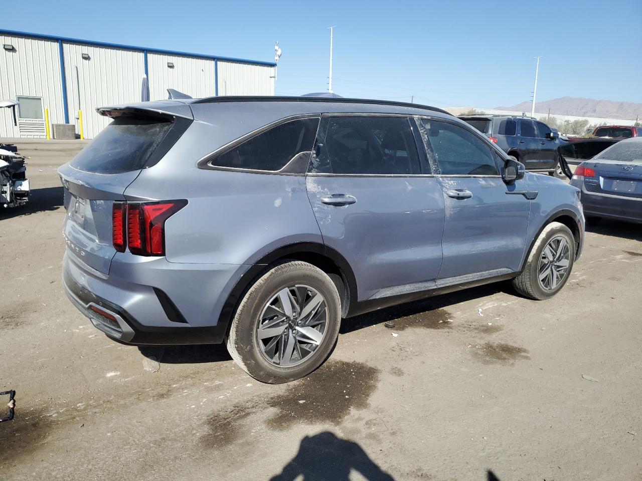 2022 KIA SORENTO S VIN:5XYRL4LC2NG144808