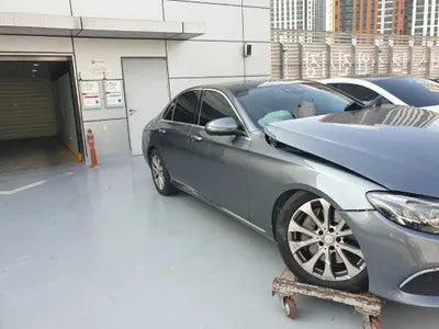 2017 Mercedes-Benz E 300 WDDZF4JB3HA141735 VIN:WDDZF4JB3HA141735