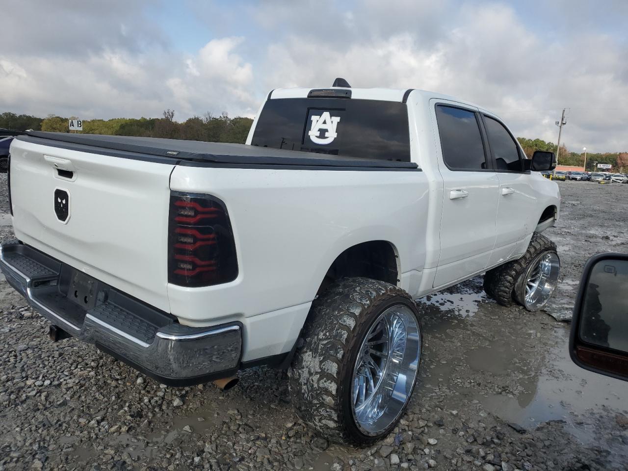 2022 RAM 1500 BIG HORN/LONE STAR VIN:1C6RREFG0NN193914