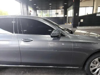 2018 Mercedes-Benz E 300 VIN: