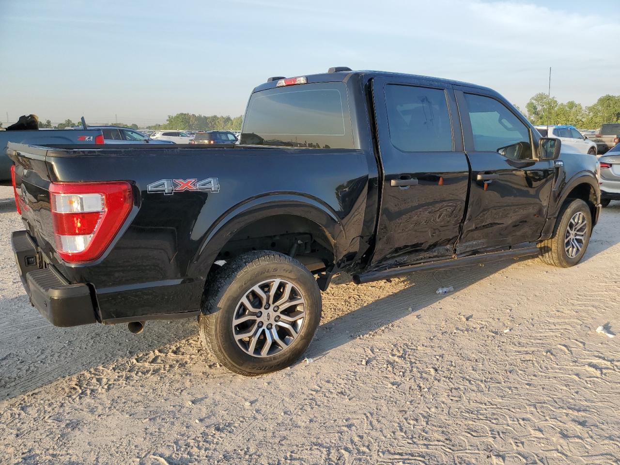 2022 FORD F150 SUPERCREW VIN:1FTFW1E52NFB03010