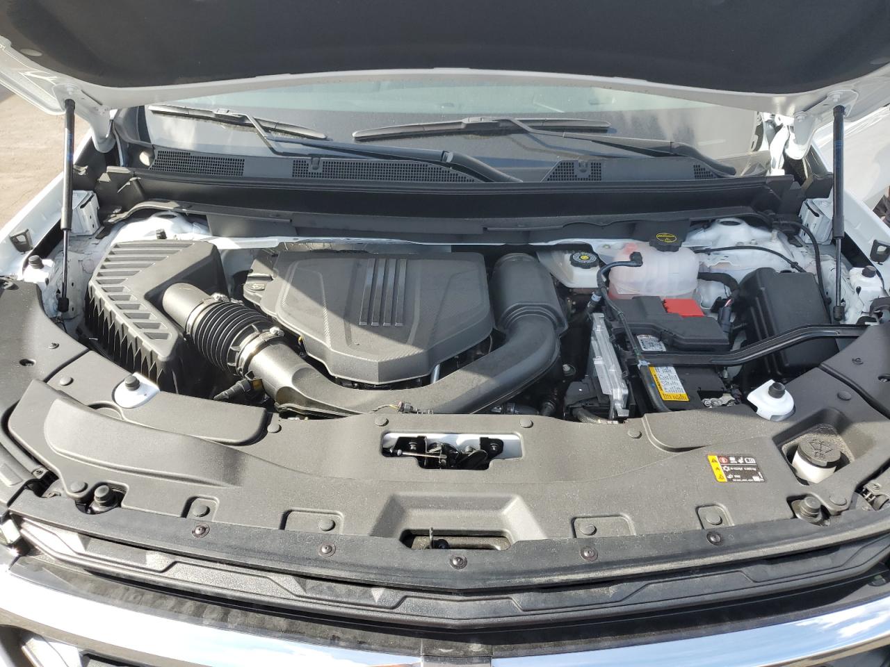 2024 CHEVROLET TRAVERSE LS VIN:1GNEREKS1RJ184452