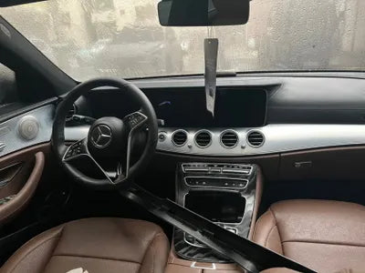 2021 Mercedes-Benz E 350 VIN: