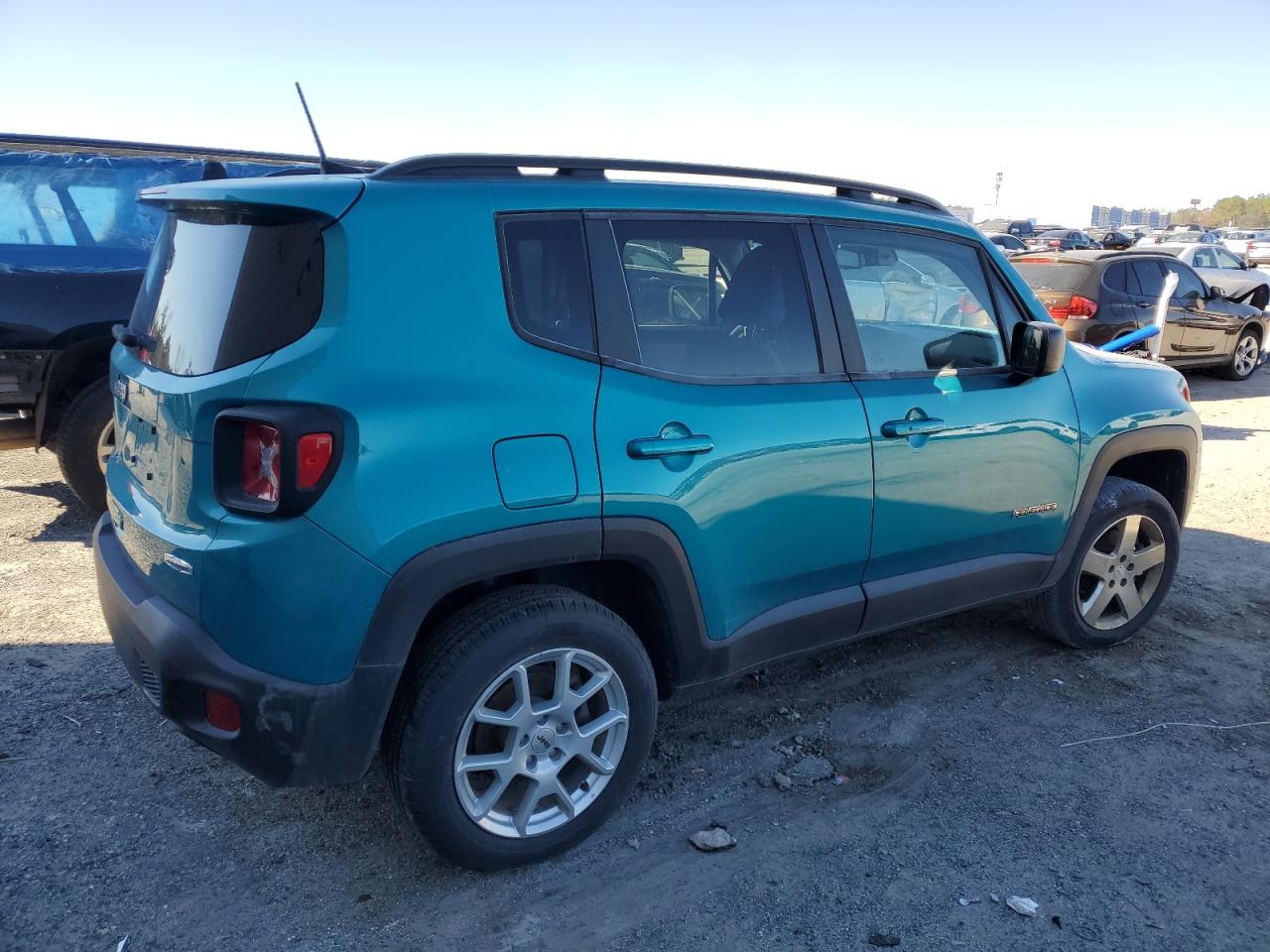 2022 JEEP RENEGADE LATITUDE VIN:ZACNJDB18NPN89748