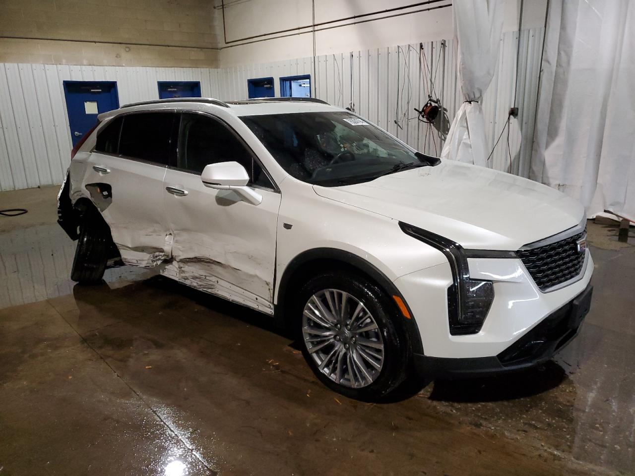 2024 CADILLAC XT4 PREMIUM LUXURY VIN:1GYFZDR49RF100387