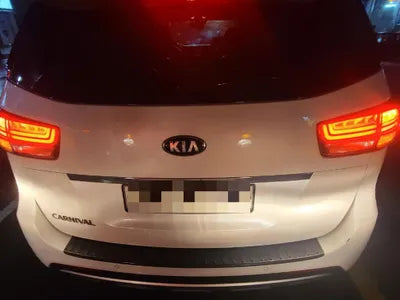 2017 Kia Carnival VIN: