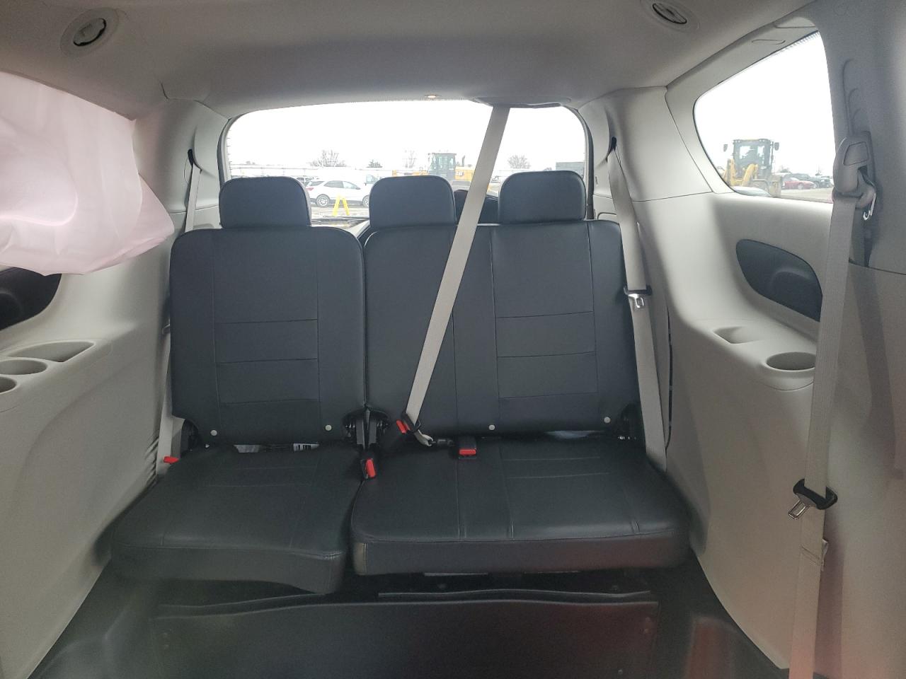 2023 CHRYSLER VOYAGER LX VIN:2C4RC1CG2PR561796