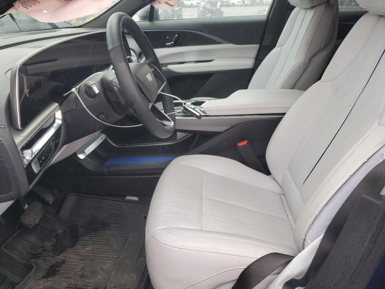 2024 CADILLAC LYRIQ LUXURY VIN:1GYKPPRL2RZ109198