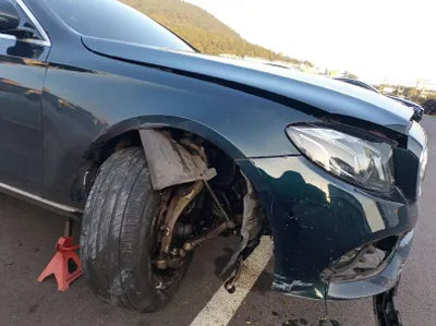 2017 Mercedes-Benz E 300 WDDZF4KBXHA246190 VIN:WDDZF4KBXHA246190