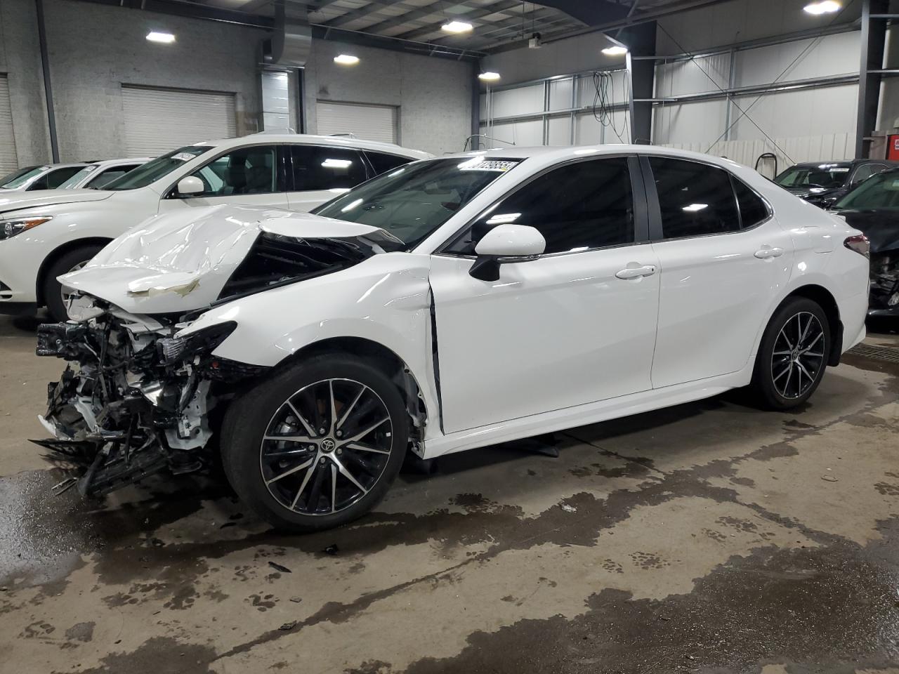 2024 TOYOTA CAMRY SE NIGHT SHADE VIN:4T1G11AK7RU853319